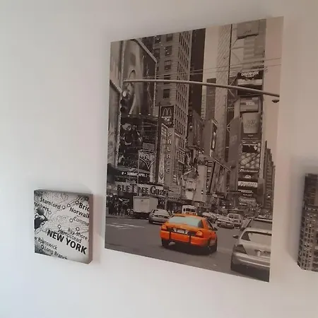 Dans Maison Appartement *